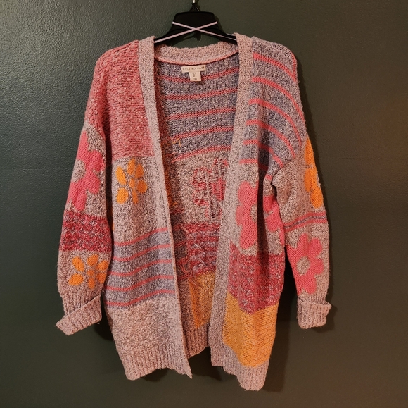 Sincerly Jules Sweaters - Sincerely Jules Floral Patterned Women's Sweater Size S Oversized